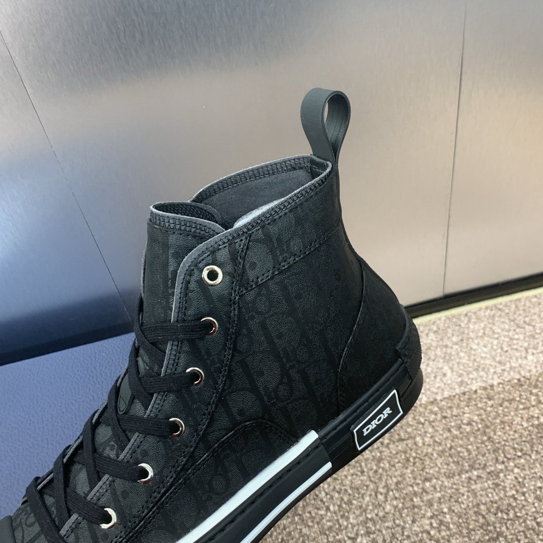 Dior women - Image 2