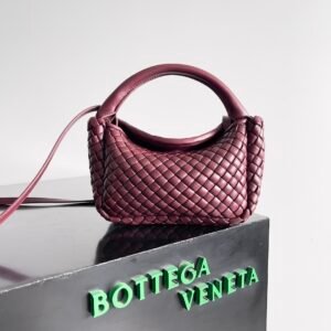 BOTTEGA VENETA
