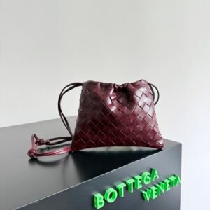 BOTTEGA VENETA