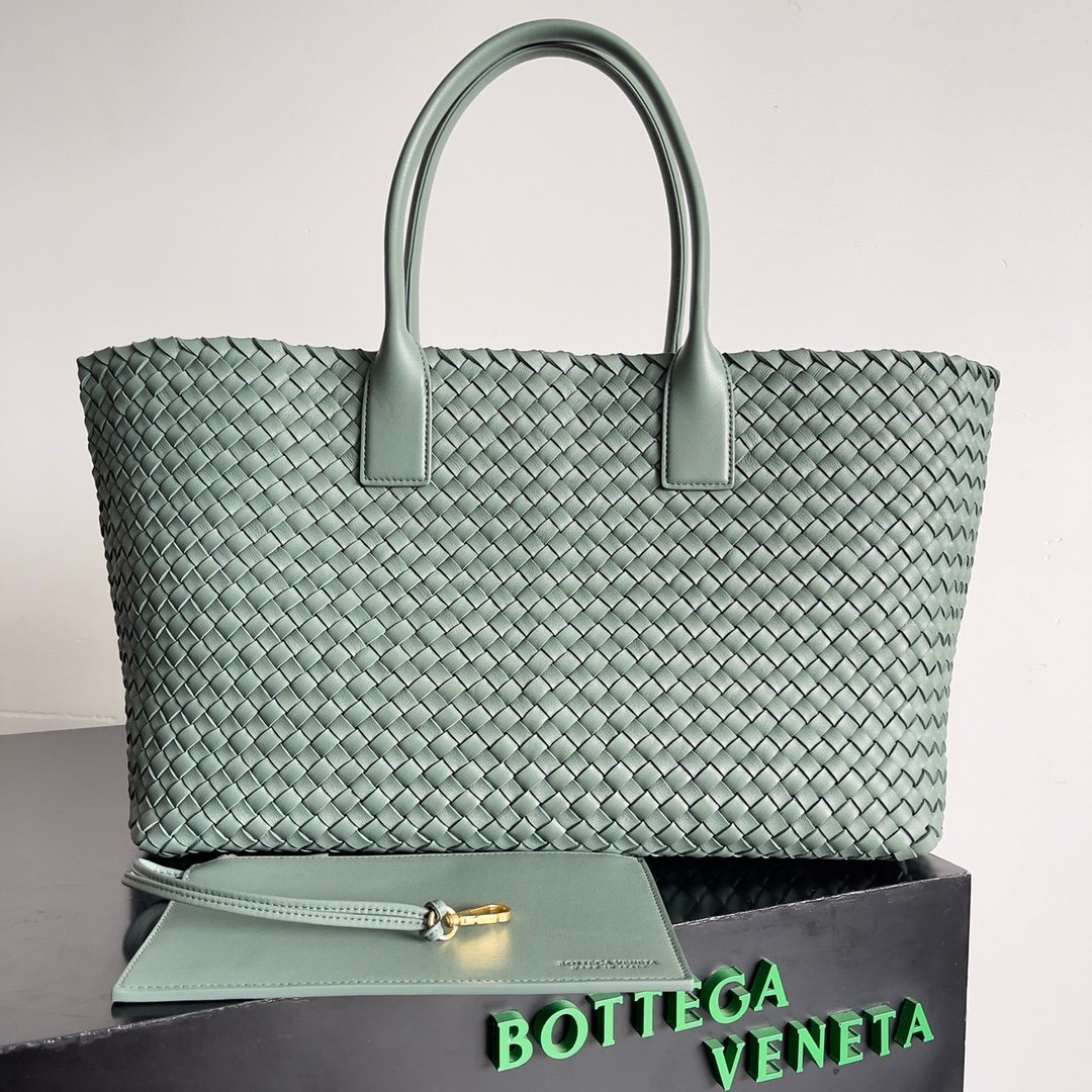 BOTTEGA VENETA