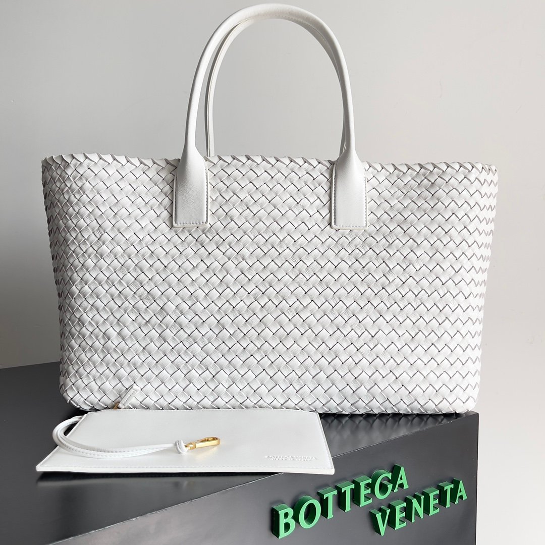 BOTTEGA VENETA