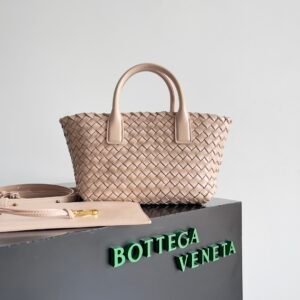 BOTTEGA VENETA
