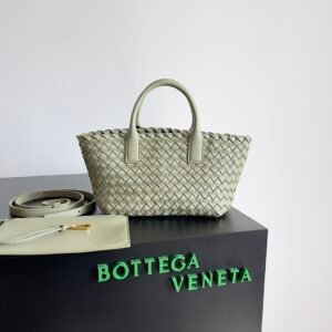 BOTTEGA VENETA