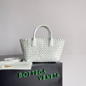 BOTTEGA VENETA