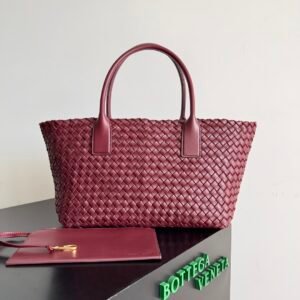 BOTTEGA VENETA