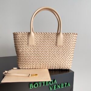 BOTTEGA VENETA