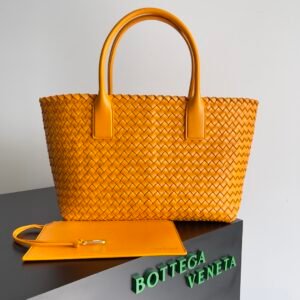 BOTTEGA VENETA