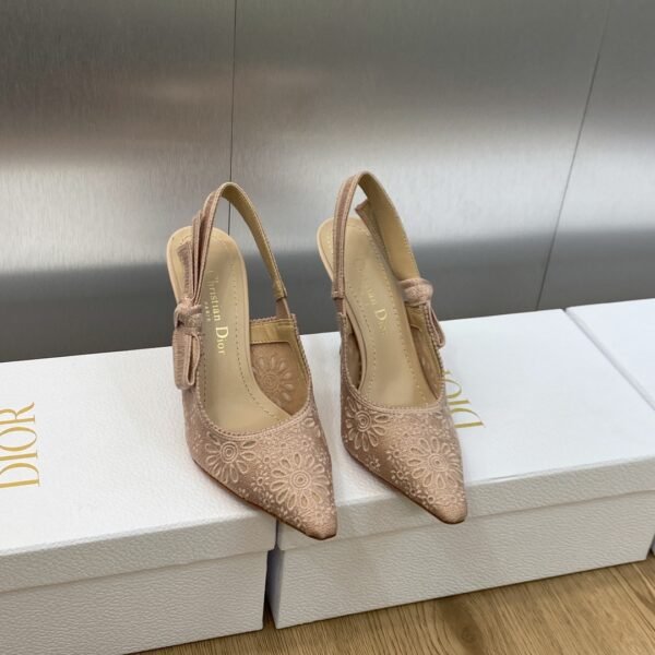 Dior women