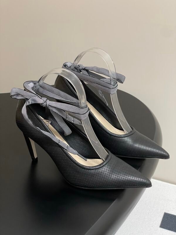 Dior women