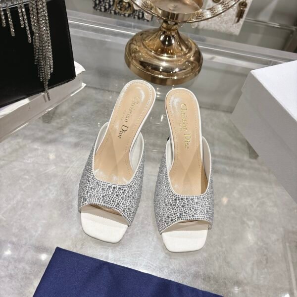 Dior women