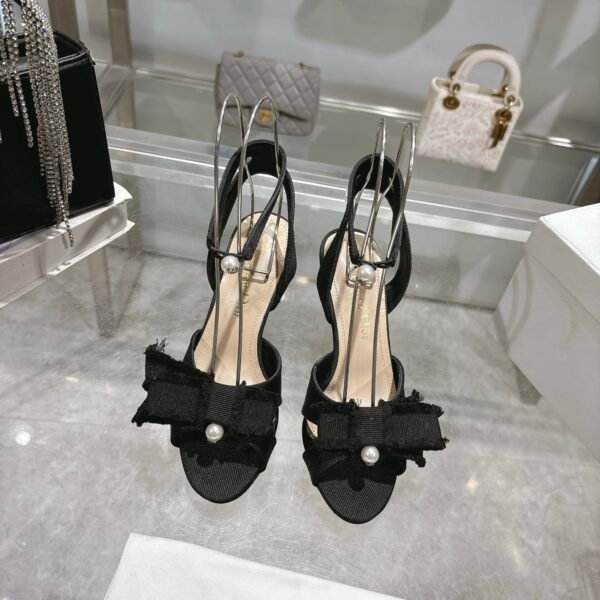 Dior women