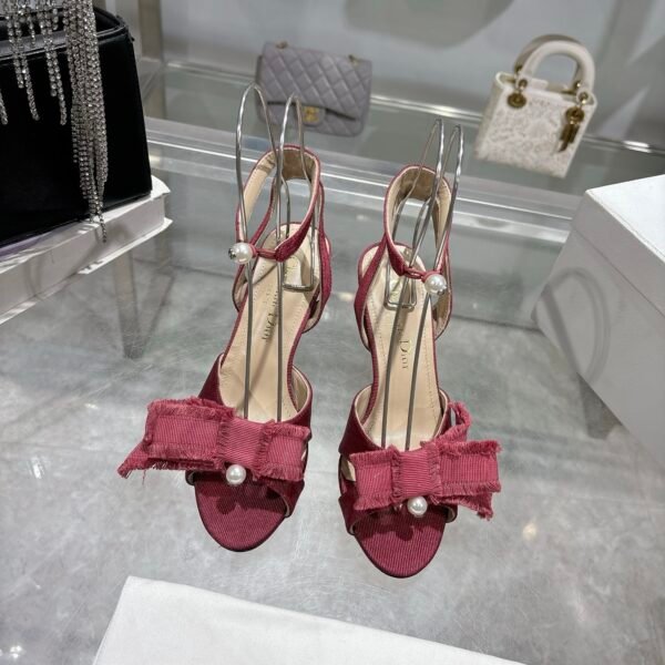 Dior women