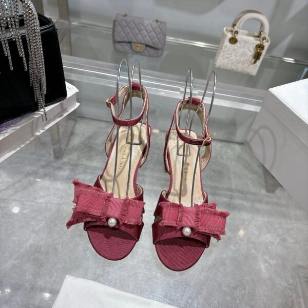 Dior women