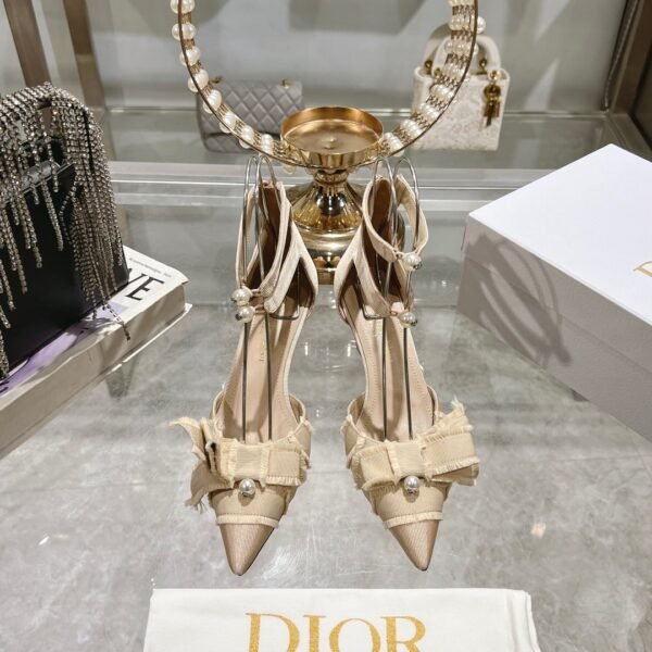 Dior women