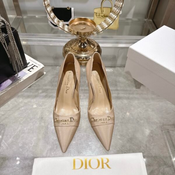 Dior women