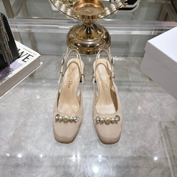 Dior women