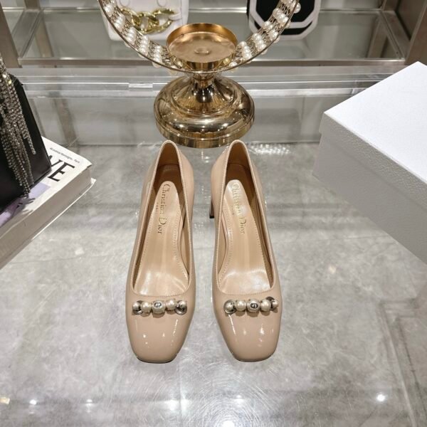 Dior women