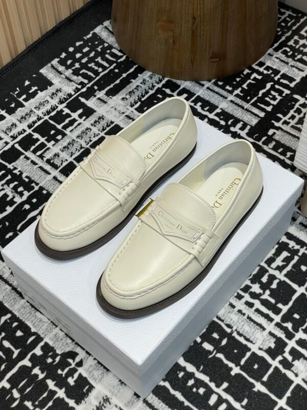 Dior women