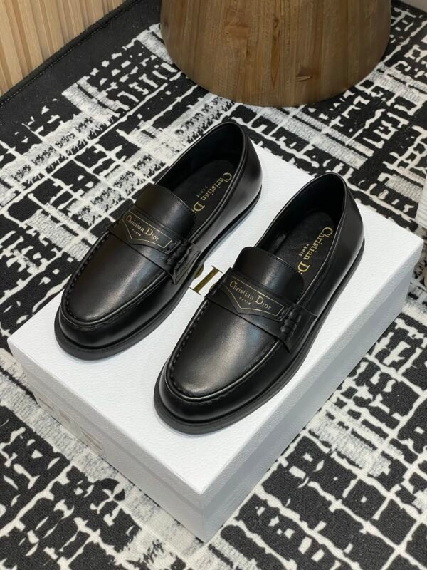 Dior women