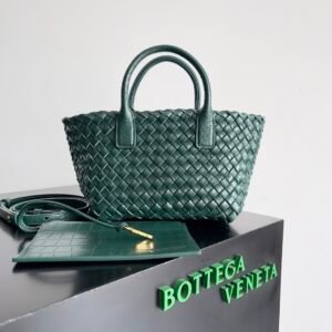 BOTTEGA VENETA