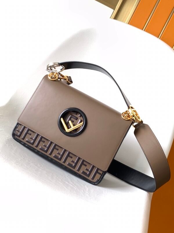 FENDI BAG