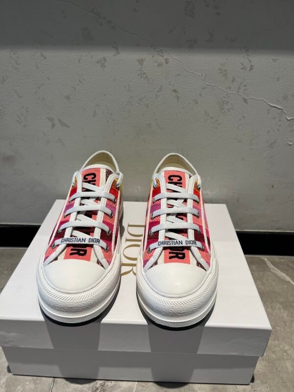 Dior women