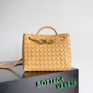 BOTTEGA VENETA