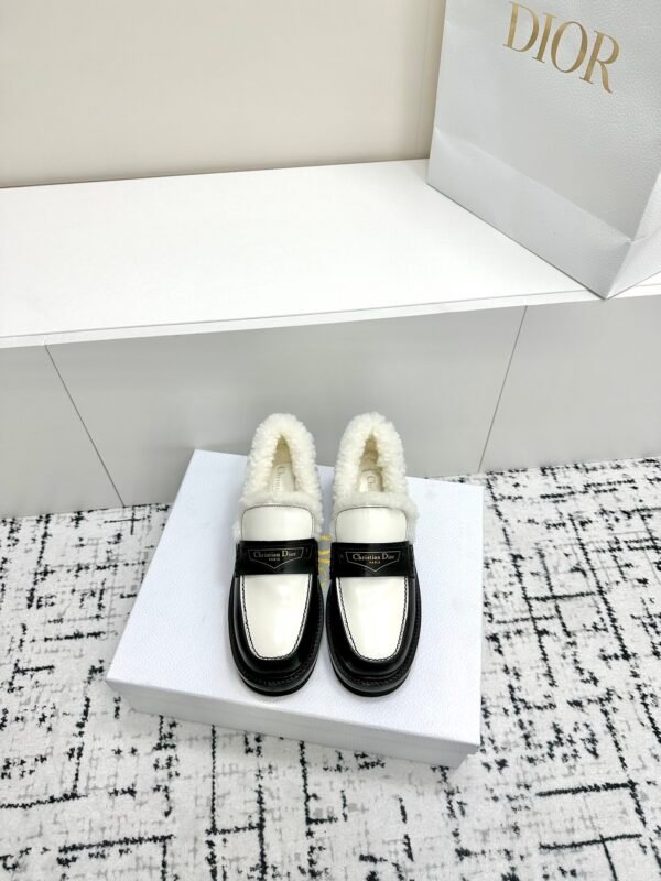 Dior women - Image 2