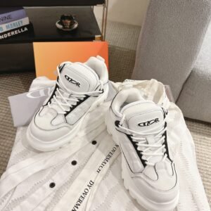 Dior women