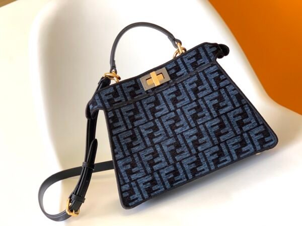 FENDI BAG