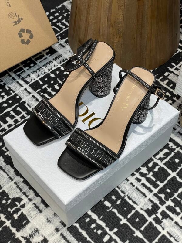 Dior women