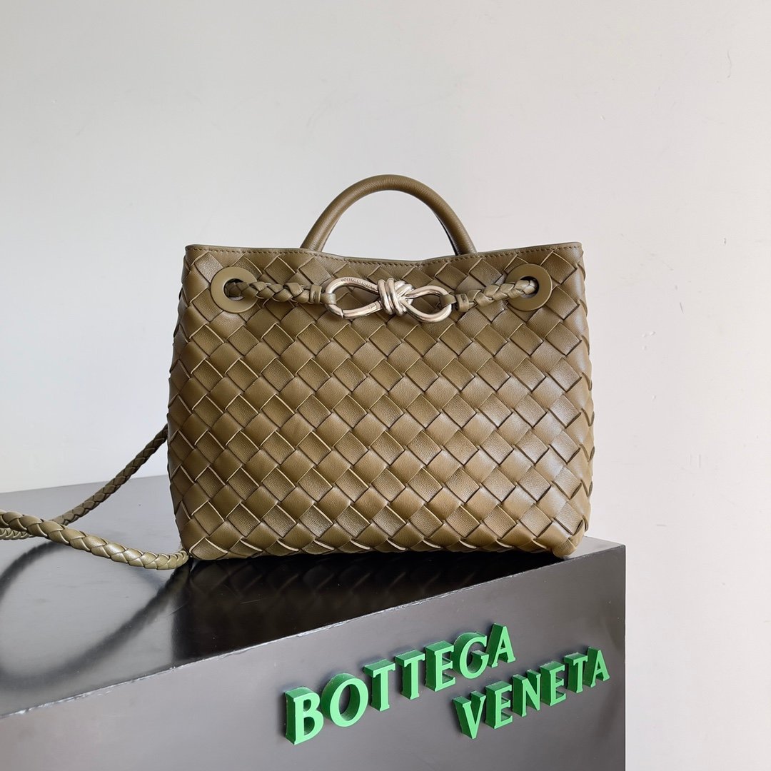 BOTTEGA VENETA