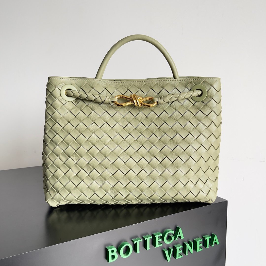 BOTTEGA VENETA