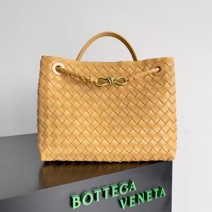 BOTTEGA VENETA