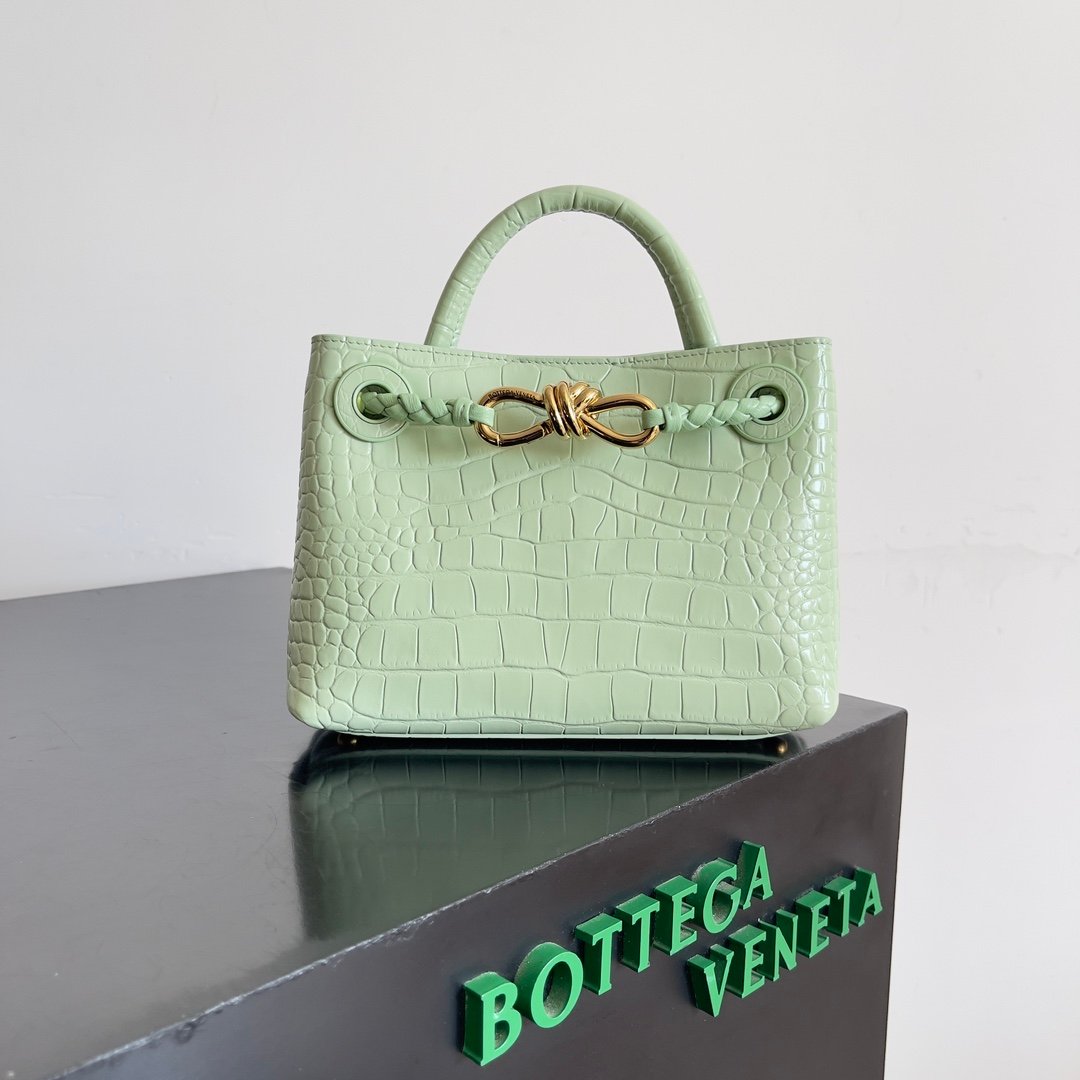 BOTTEGA VENETA