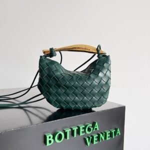 BOTTEGA VENETA