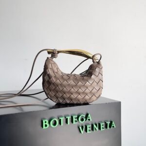 BOTTEGA VENETA