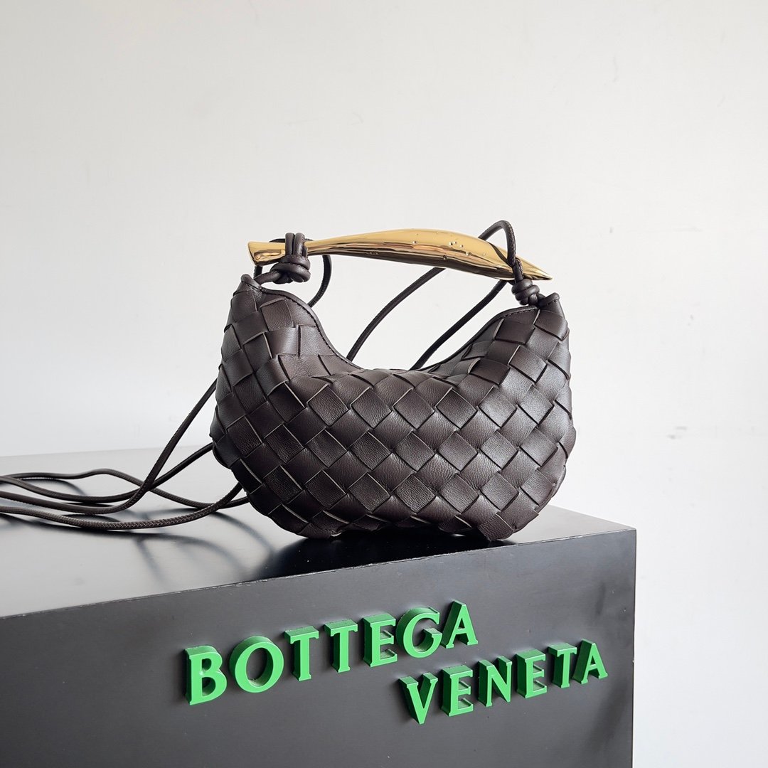 BOTTEGA VENETA