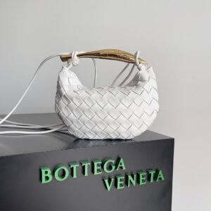 BOTTEGA VENETA