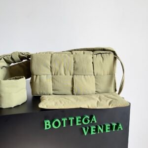 BOTTEGA VENETA