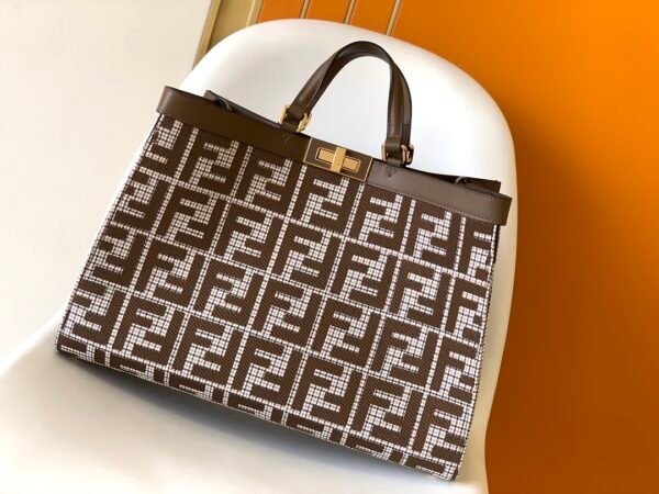 FENDI BAG