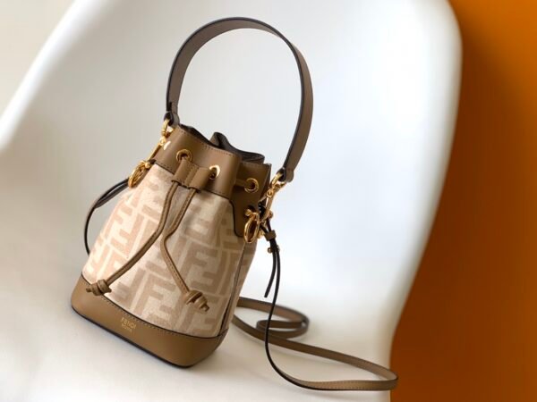 FENDI BAG