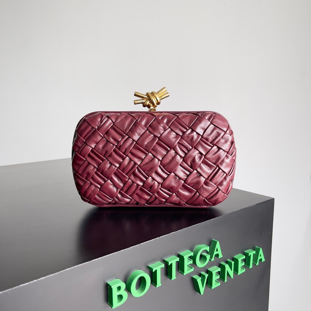 BOTTEGA VENETA