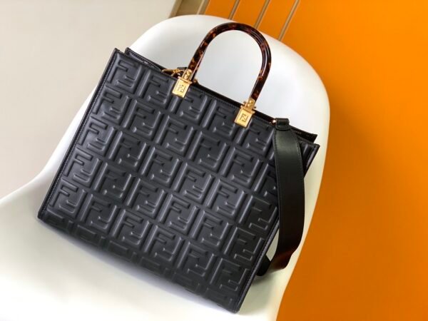FENDI BAG