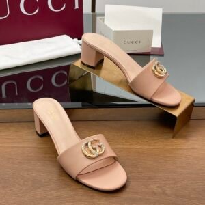 CUCCI  WOMEN