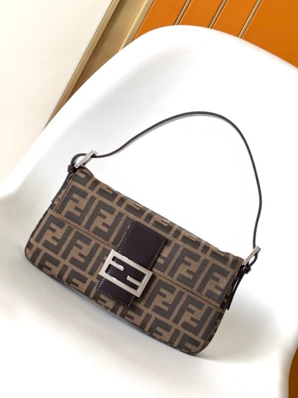 FENDI BAG