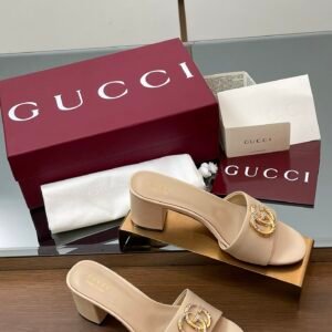 CUCCI  WOMEN