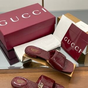 CUCCI  WOMEN