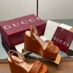 CUCCI  WOMEN