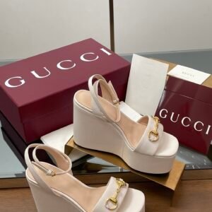 CUCCI  WOMEN